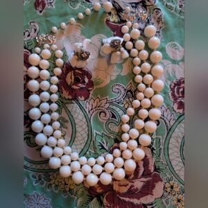 Vintage Triple Strand Faceted White Beaded Bib Choker Necklace matching earrings